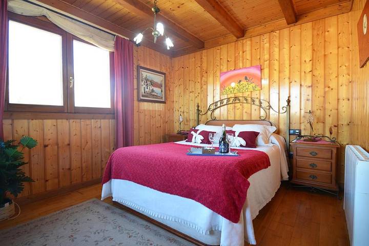 Apartamento para 5 personas, con Balcón y Terraza además de Jardín y Vistas en Cambados