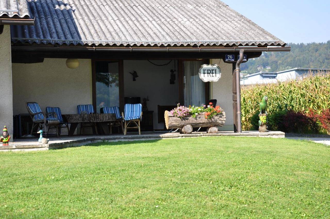 Bungalow - Water Front in Krumpendorf am Wörthersee, Klagenfurt-Land
