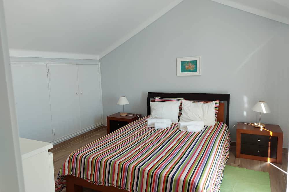 Villa met zeezicht Al / 4924 met internet Nieuw op de site in Vila Nova de Milfontes, Costa Alentejana