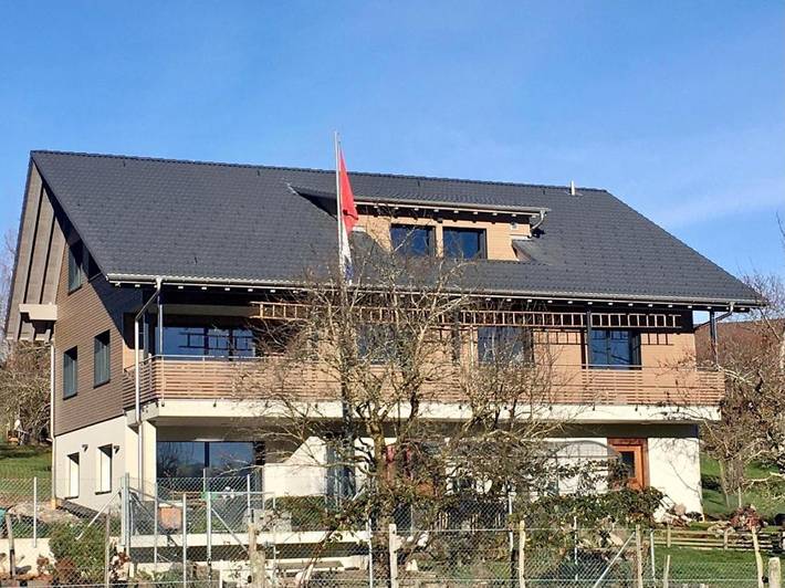 Ferienwohnung für 4 Personen, mit Terrasse und Garten sowie Ausblick in Unterägeri