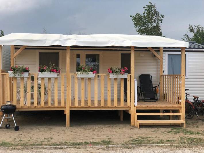 Camping für 4 Personen, mit Terrasse und Garten sowie Ausblick in Ravenna