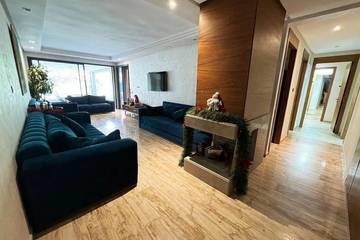 Gîte pour 5 personnes, avec piscine et terrasse dans Dar Bouazza