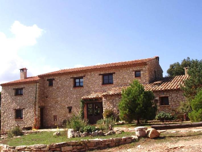 Chalet para 12 personas, con Terraza además de Jardín y Piscina en Conca de Barberà