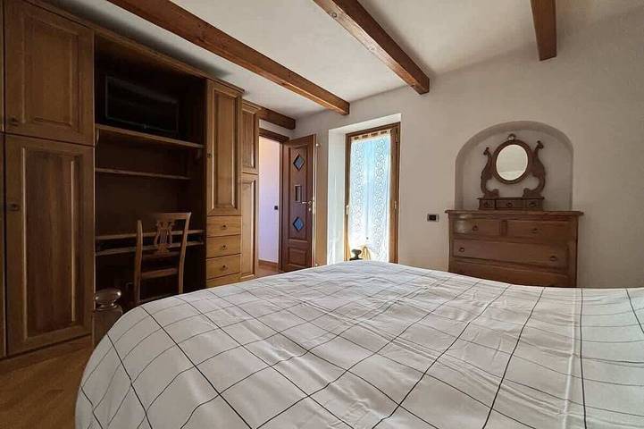 Gîte pour 4 personnes, avec Balcon ainsi que Jacuzzi et Jardin à San Gregorio - 3