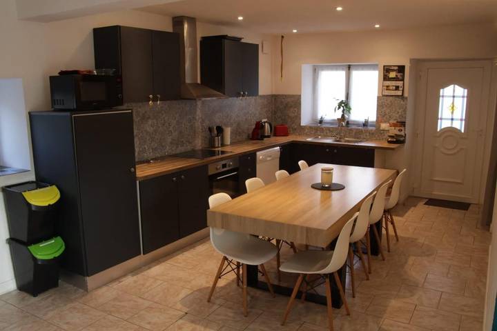 Location de vacances pour 8 personnes, avec terrasse, animaux acceptés à Saint-Sauvant (Vienne) - 2