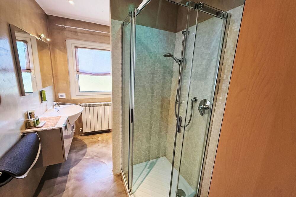 Ganze Wohnung, Bellavista in Corrido, Luganersee (Italien)