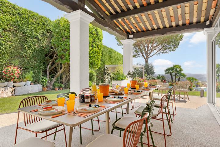 Villa Nova in Vence, Mediterranean Coast (France)