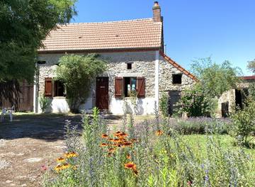 Gîte pour 6 personnes, avec terrasse et jardin dans la Creuse