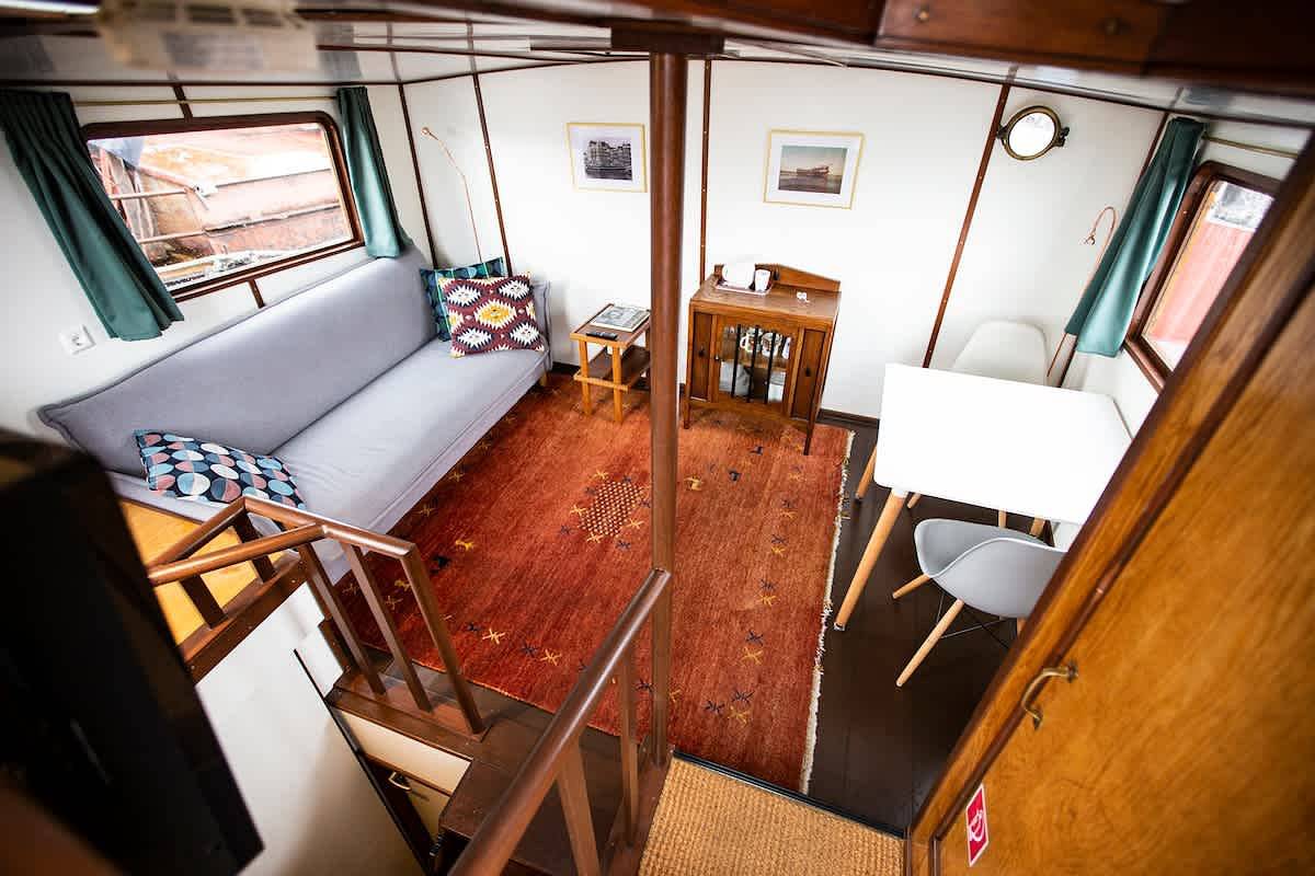 Marie's Houseboat Studio in Amsterdam Centre in Costa Holandesa