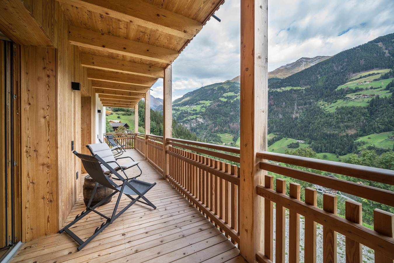 Ganze Wohnung, Lagar-Ferienwohnung "Pircher Schnallele" mit privater Gartenterrasse und Bergblick in St. Martin in Passeier, Passeiertal