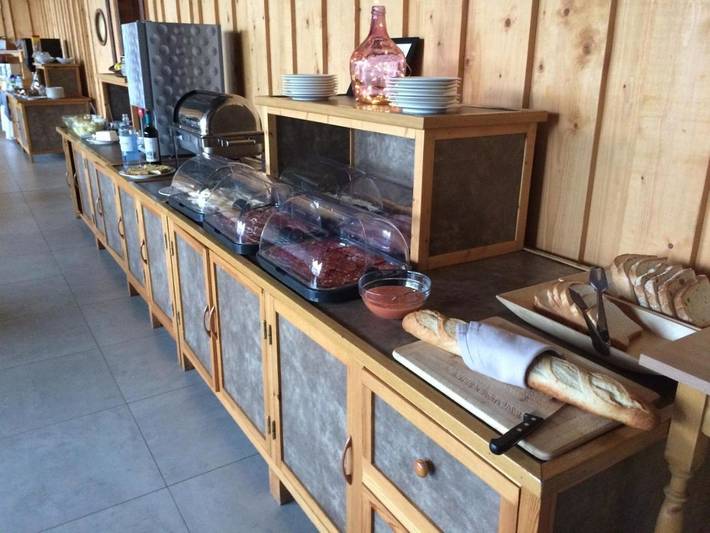 Hôtel pour 10 personnes, avec sauna et jacuzzi ainsi que terrasse et jardin à Murillo de Gállego - 3