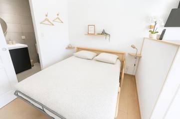 Gîte pour 2 personnes, avec terrasse et vue à Trans-en-Provence