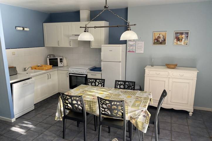 Location de vacances pour 5 personnes, avec jardin et bassin pour enfant, animaux acceptés à Allemagne-en-Provence - 3