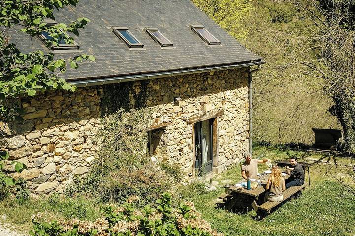Maison de vacances pour 10 personnes, avec jardin à Seix