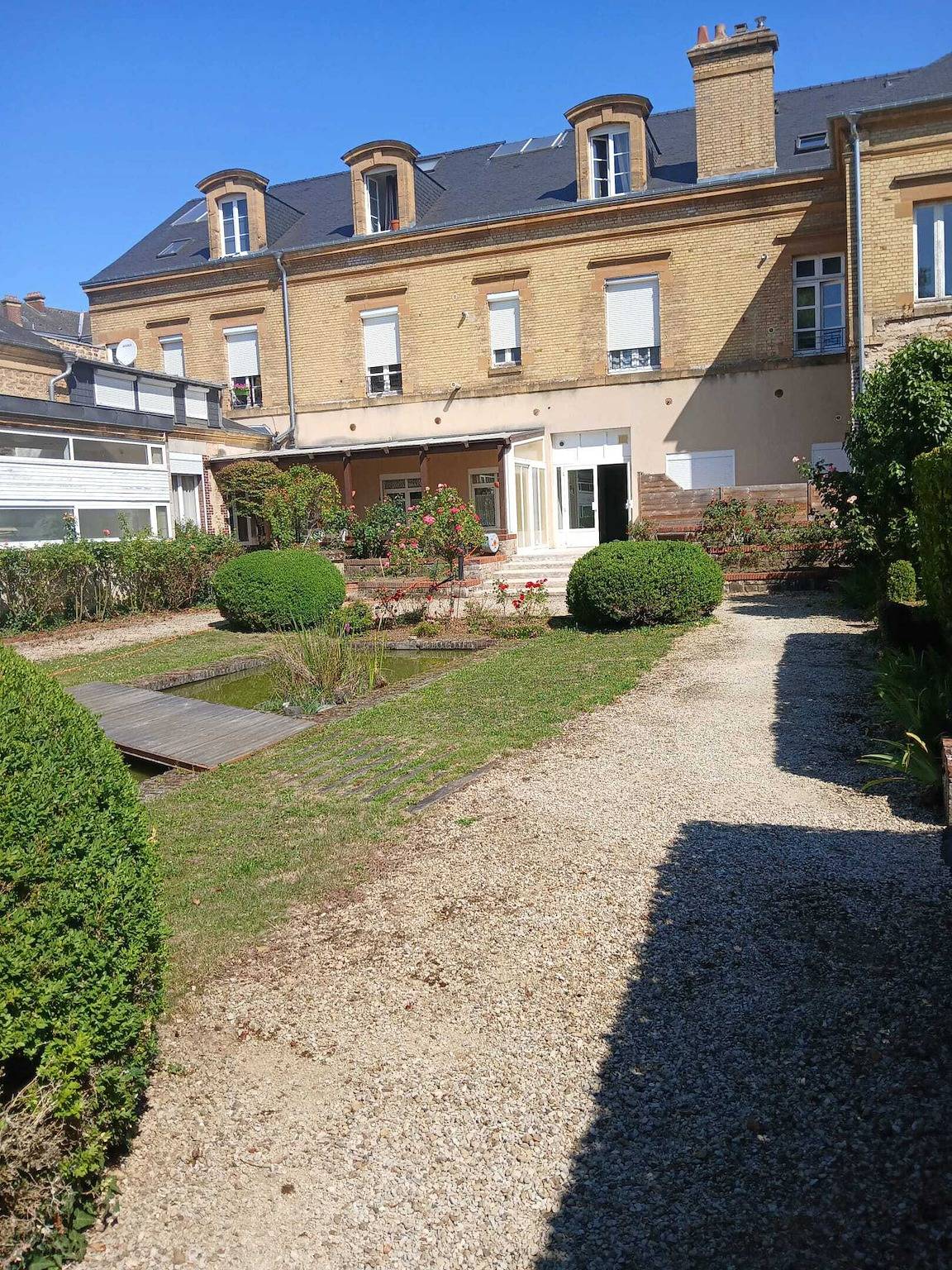 Ganzes Studio, Gemütliches Studio in Sedan mit eingezäunten Garten 22 m² in Sedan, Ardennen