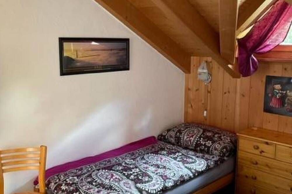 Ganze Wohnung, Chasa Cumulus/Dg Ferienwohnung Sainas 139 A, (Ftan). in Ftan, Unterengadin