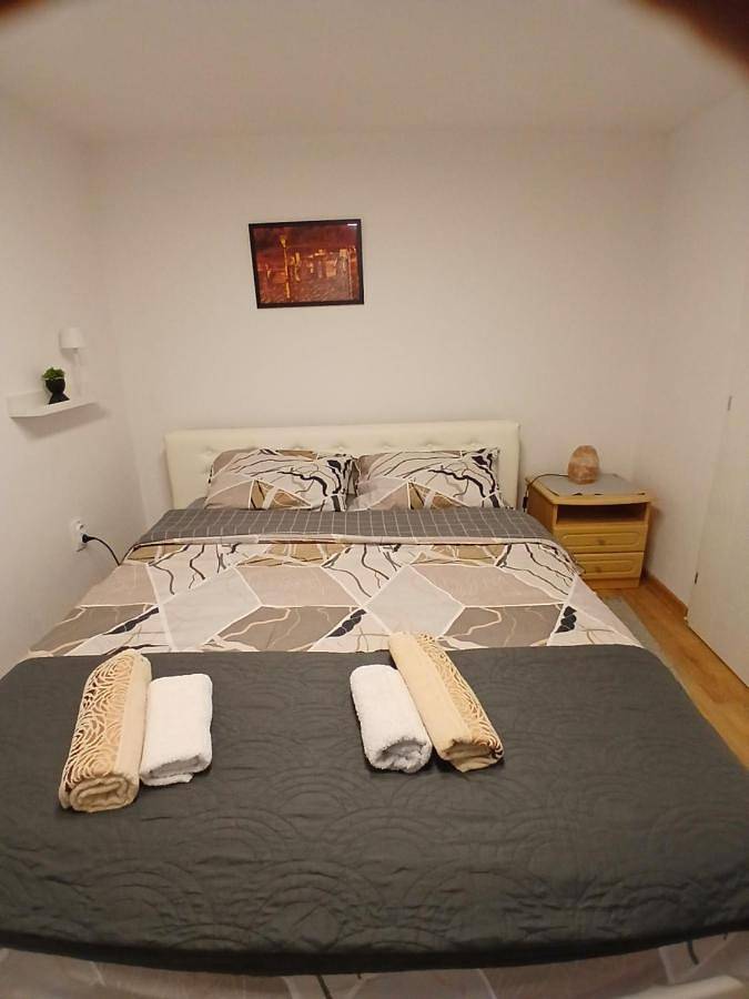 Ferienwohnung für 6 Personen, mit Ausblick und Terrasse - 1