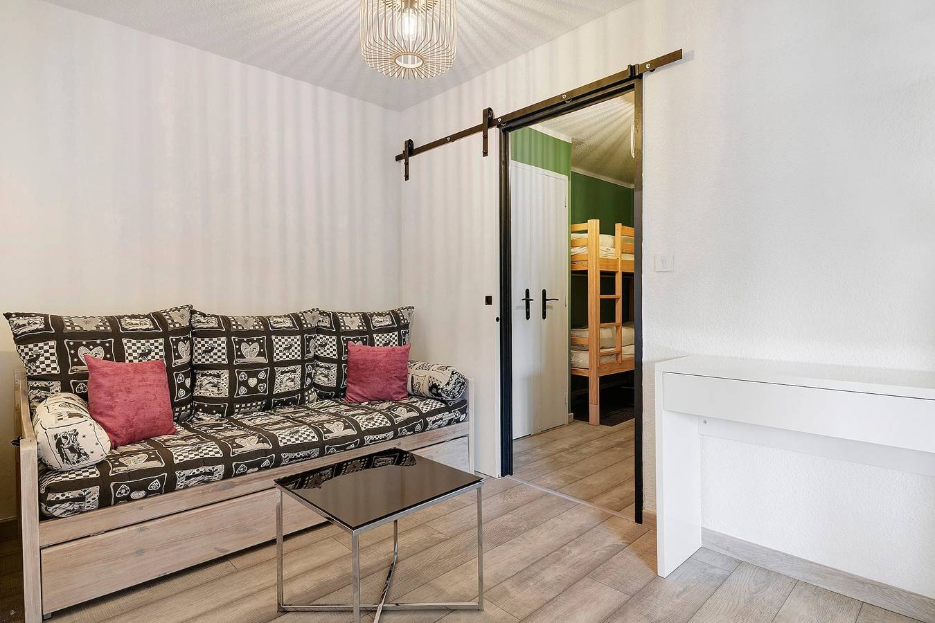 Zentrale, ruhige Ferienwohnung 2 Alpes nahe Jandri-Lift, 6 Personen, 3 Schlafbereiche in Mont-de-Lans, Les Deux Alpes
