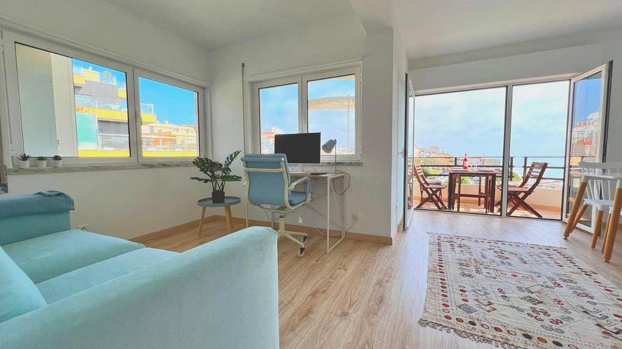 Apartamento inteiro, One-Bedroom Apartment in Praia da Areia Branca, Lourinhã