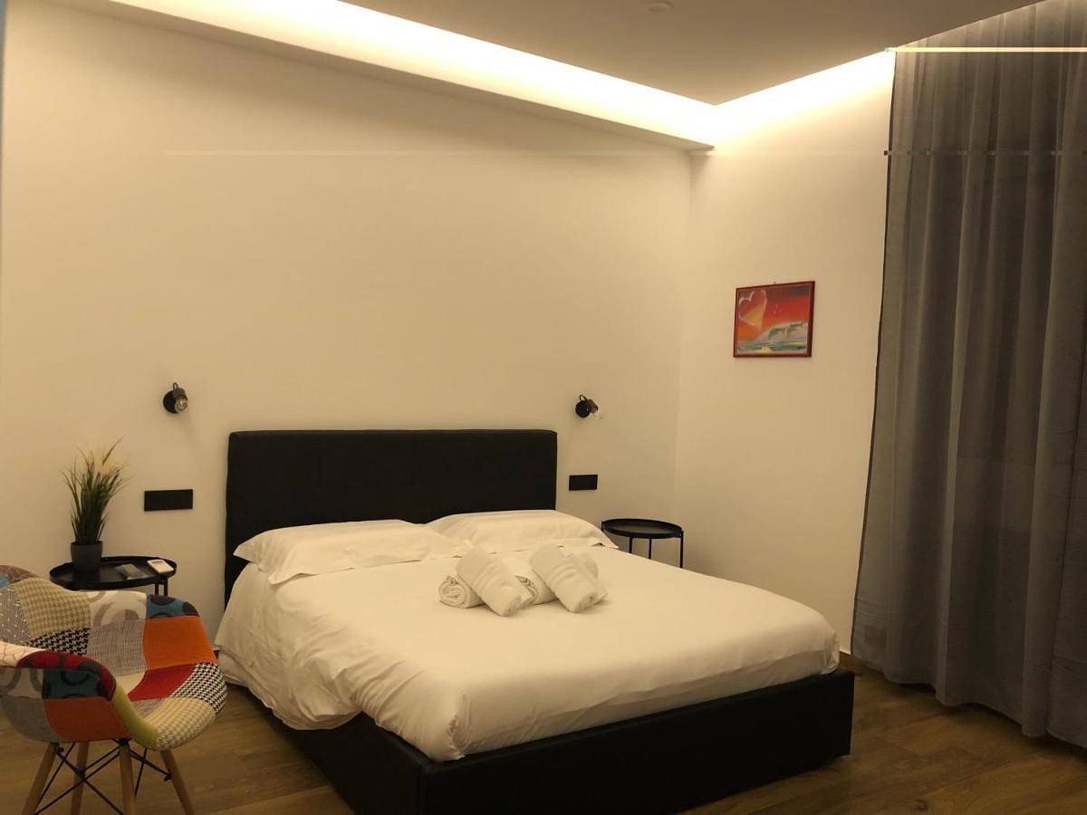 Ganze Wohnung, Borgiarooms Luxury Apartment in Milazzo, Messina Provinz