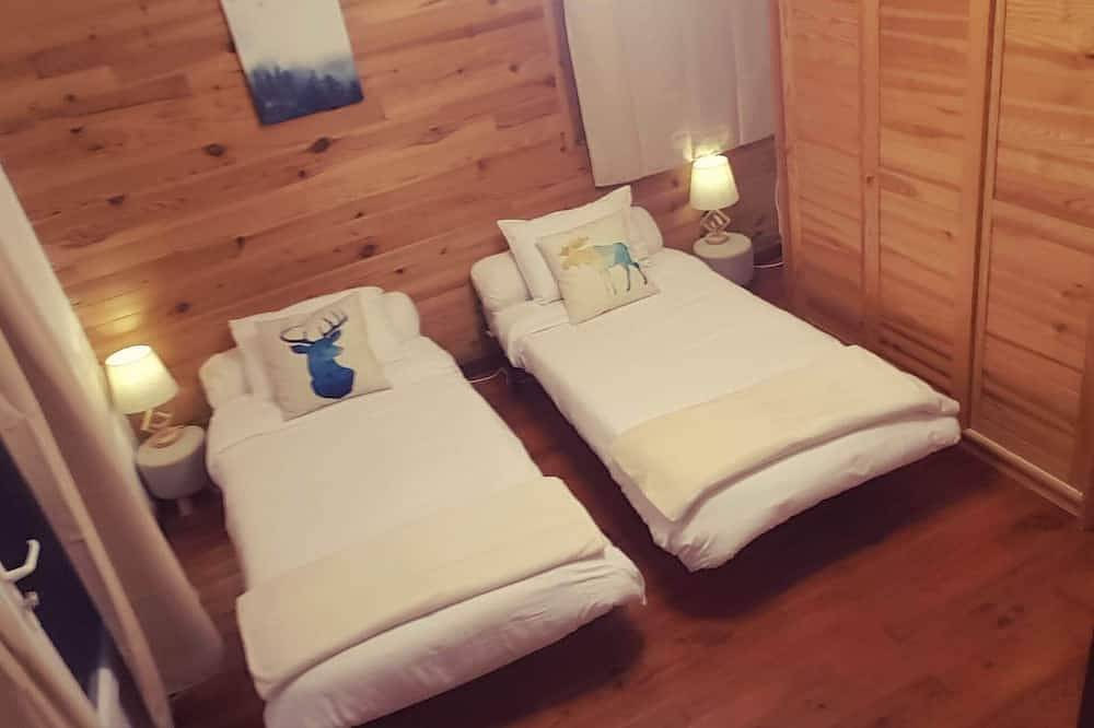 Whole chalet + private outdoor Spa-3 parking spaces-Near Ski Resort & Lake in Seyne, Alpes de Alta Provenza