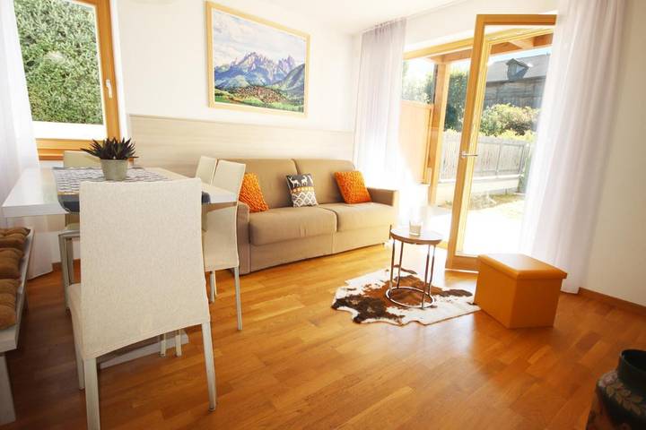 Gîte pour 6 personnes, avec terrasse et vue, animaux acceptés à Villabassa - 2