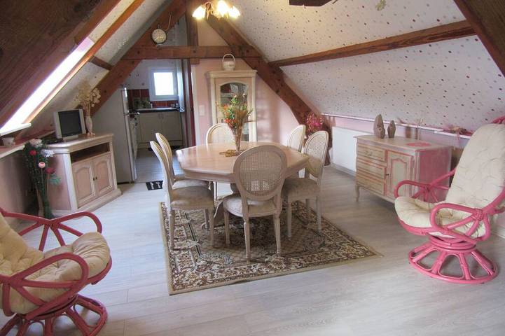 Gîte pour 8 personnes, avec Terrasse et Jardin dans Ayette