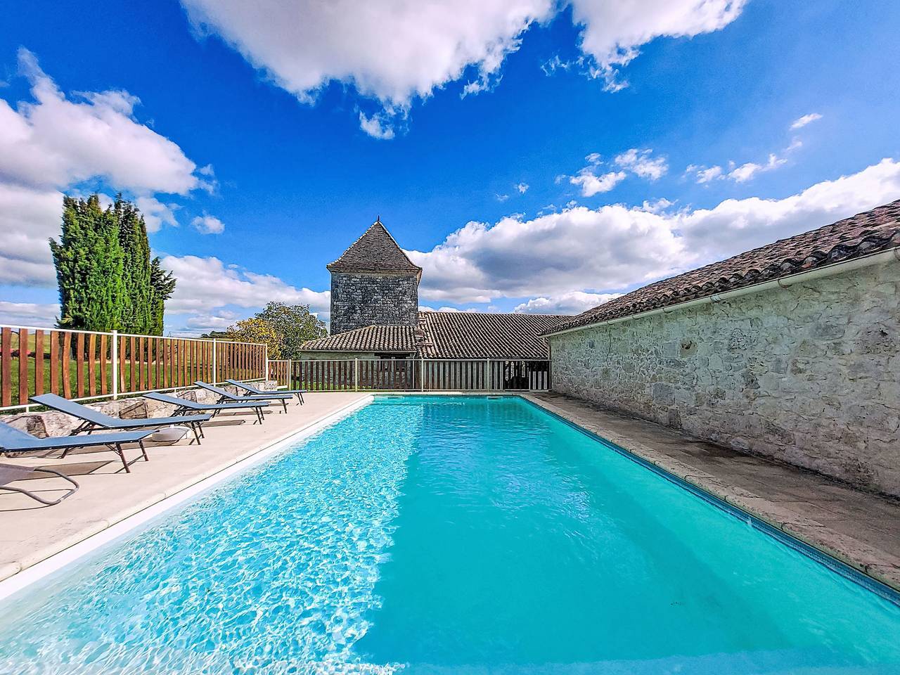 La Grange Jacques in Dondas, Agen und Umgebung