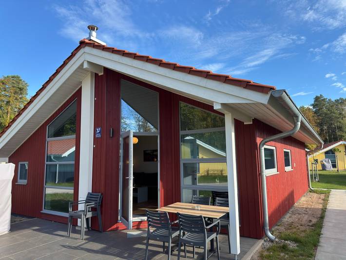Ferienhaus für 4 Personen, mit Whirlpool und Garten sowie Sauna in Bad Bevensen