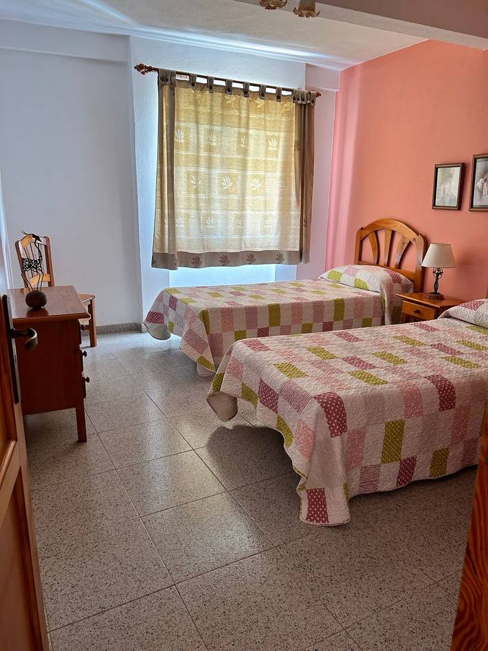 Ganze Wohnung, Ferienwohnung 'Apartamento 4' mit Gemeinschaftspool, privater Terrasse und WLAN in Los Llanos, Los Llanos de Aridane