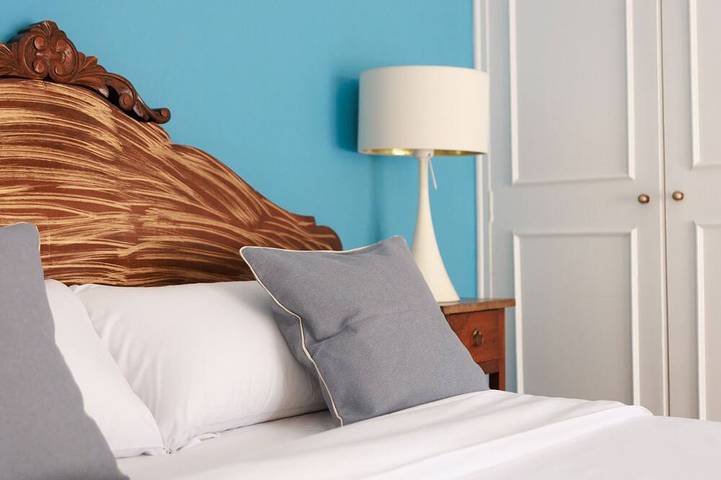 Apartamento entero, Pentahouse Banyoles, dos terrazas, completamente amueblado tiene capacidad para 2 personas in Centro Barcelona, Barcelona