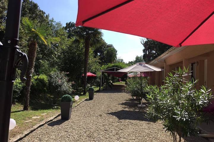 Appartement de vacances pour 4 personnes, avec Terrasse et Jardin