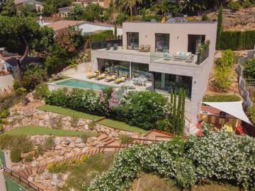 Villa for 6 People in Santa Maria de Llorell, Tossa de Mar, Photo 1