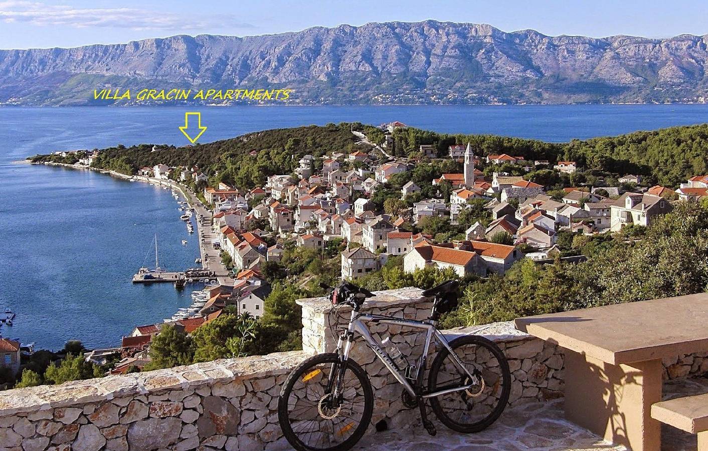 Entire holiday apartment, Apartments Villa Gracin in Povlja, Povlija, Selca and Sumartin
