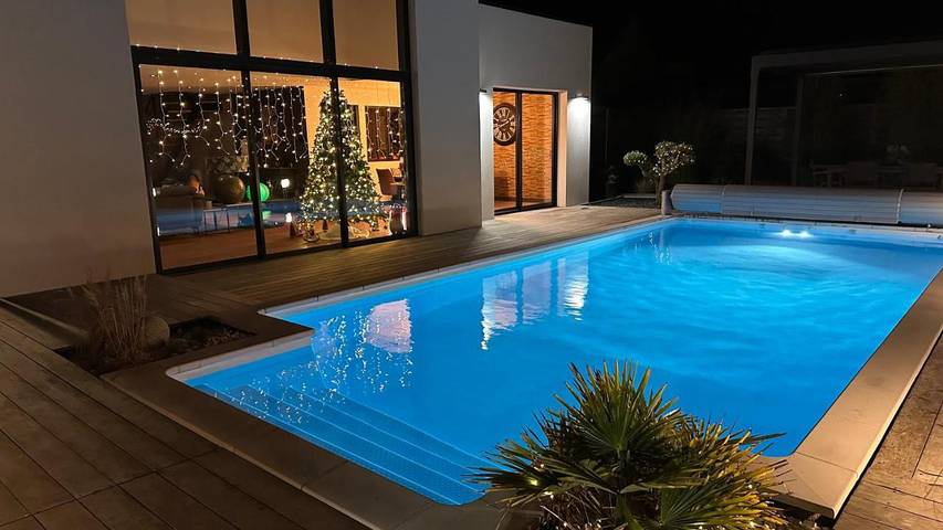 Maison de vacances pour 6 personnes, avec jardin et piscine, animaux acceptés