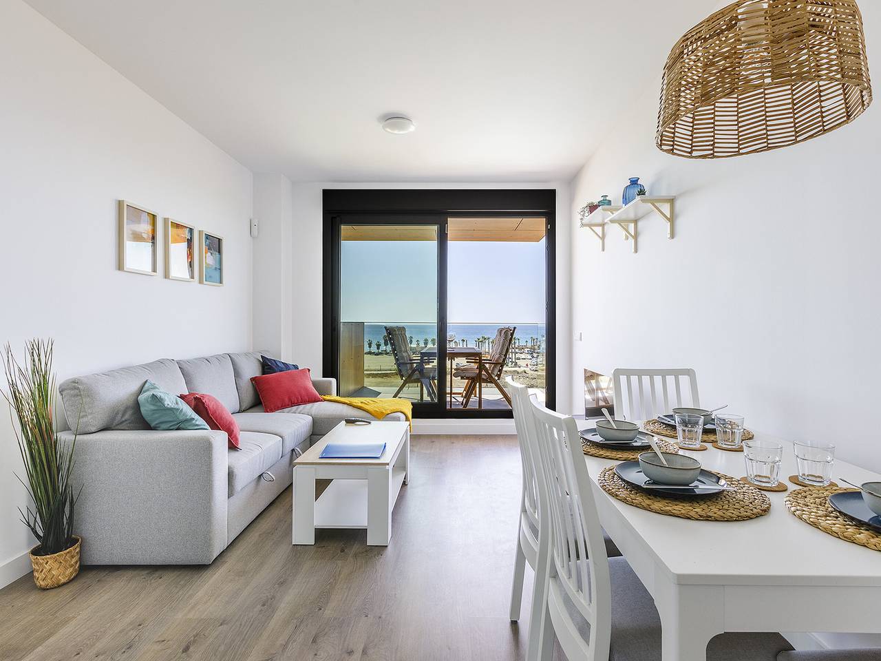 Ganze Wohnung, Strandnahe 2-Zimmer-Wohnung mit Wlan und Klimaanlage in Torre del Mar, Costa del Sol