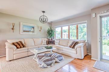 Glamping for 9 Guests in North Sea (NY), North Fork, Picture 4