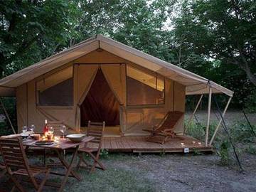 Glamping voor 5 Personen in Sainte-Sigolène, Centraal Massief, Afbeelding 1