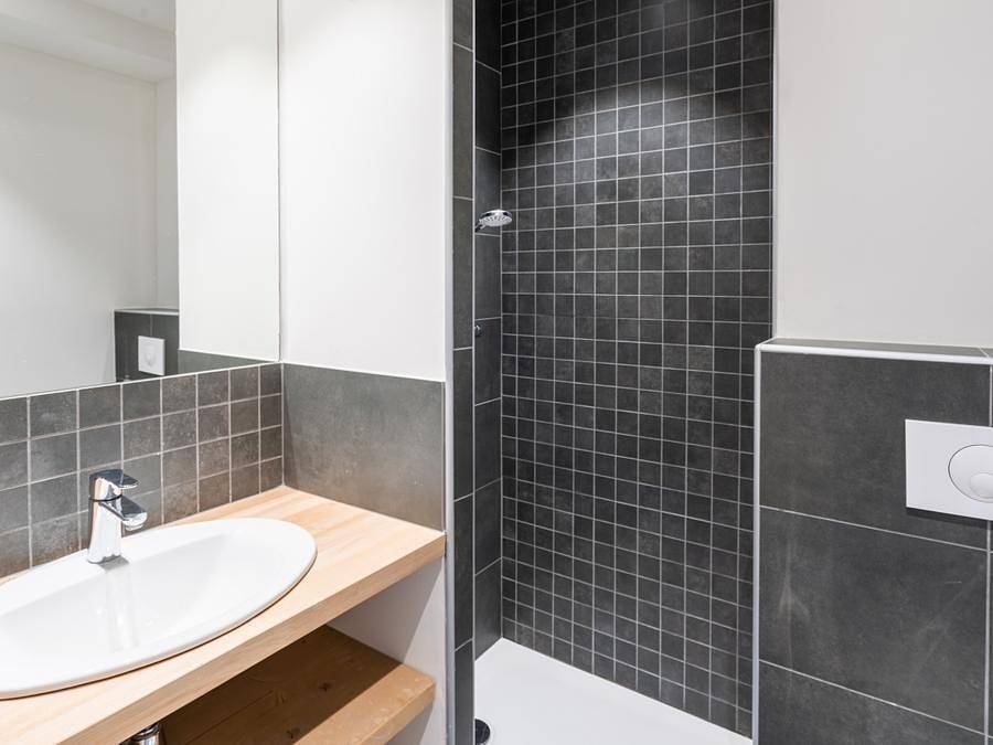 Résidence Les Ecrins d'Auris - Vacancéole - Apartment 4 persons - 2-room flat for 4 persons with terrace or balcony in Auris, Écrins National Park