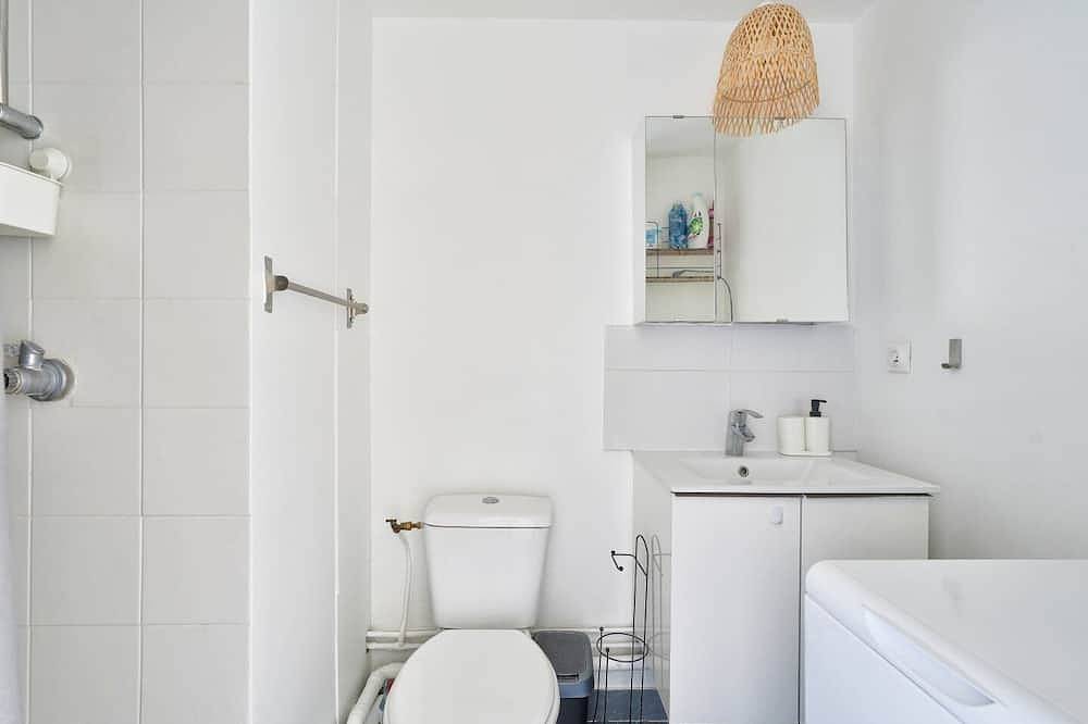 Entire apartment, Superb Studio at La Défense near Paris in Puteaux, Hauts-de-Seine