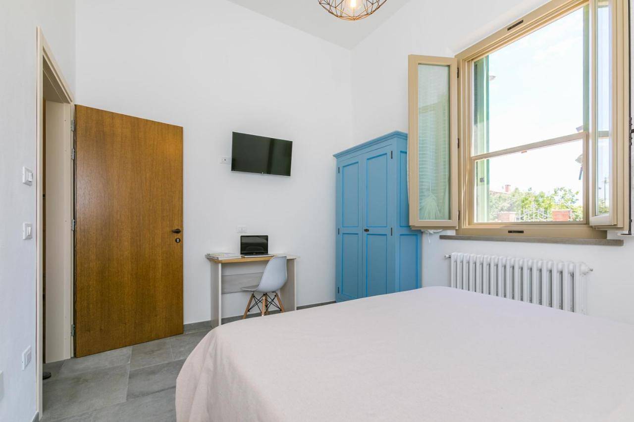 Double Room with Private Bathroom in Cecina, Côte des Étrusques