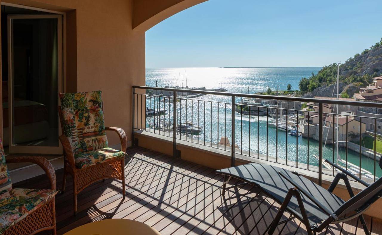 Cały apartament, Portopiccolo Avolare Apartments in Borgo, beach included in Sistiana, Duino-Aurisina