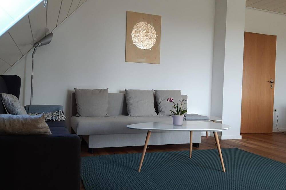 Ganze Wohnung, Große 120qm Ferienwohnung ruhige Alleinlage im Grünen mit Garten/Loggia in Estorf, Samtgemeinde Mittelweser