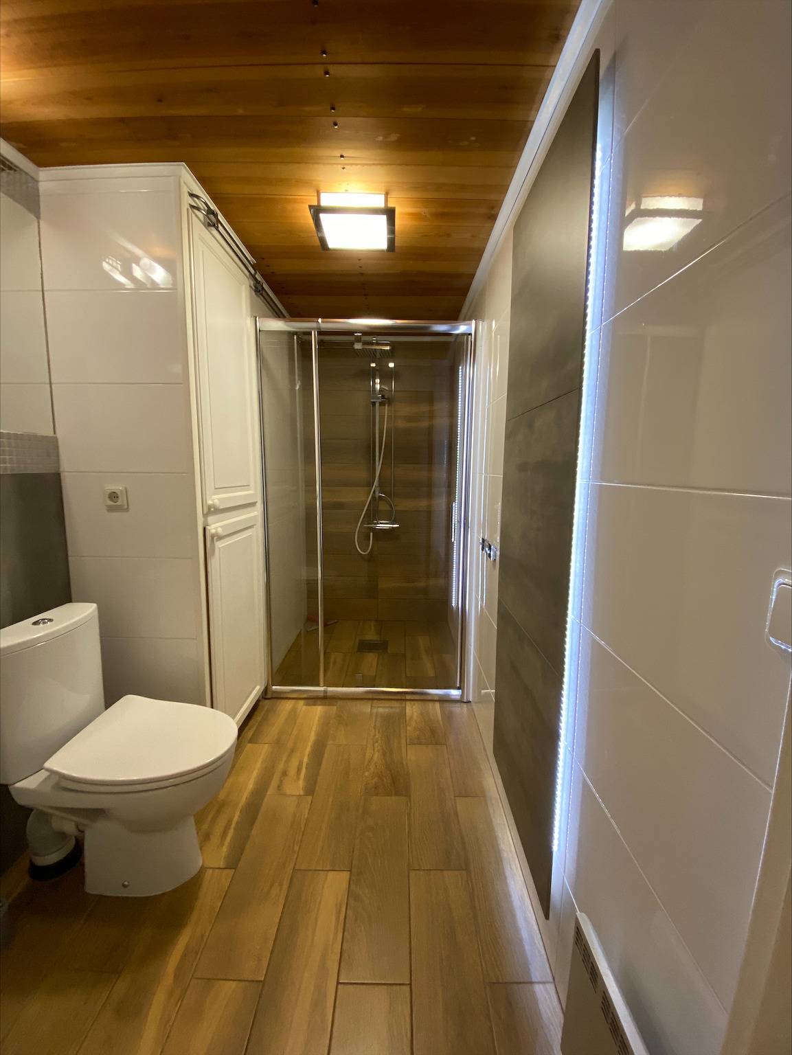 Ferienhaus mit Boot mitten im schwedischen Glasreich in Herråkra, Kronobergs