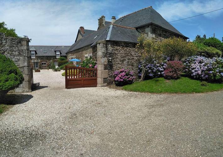 Gîte pour 2 personnes, avec jardin et vue à Hengoat - 2