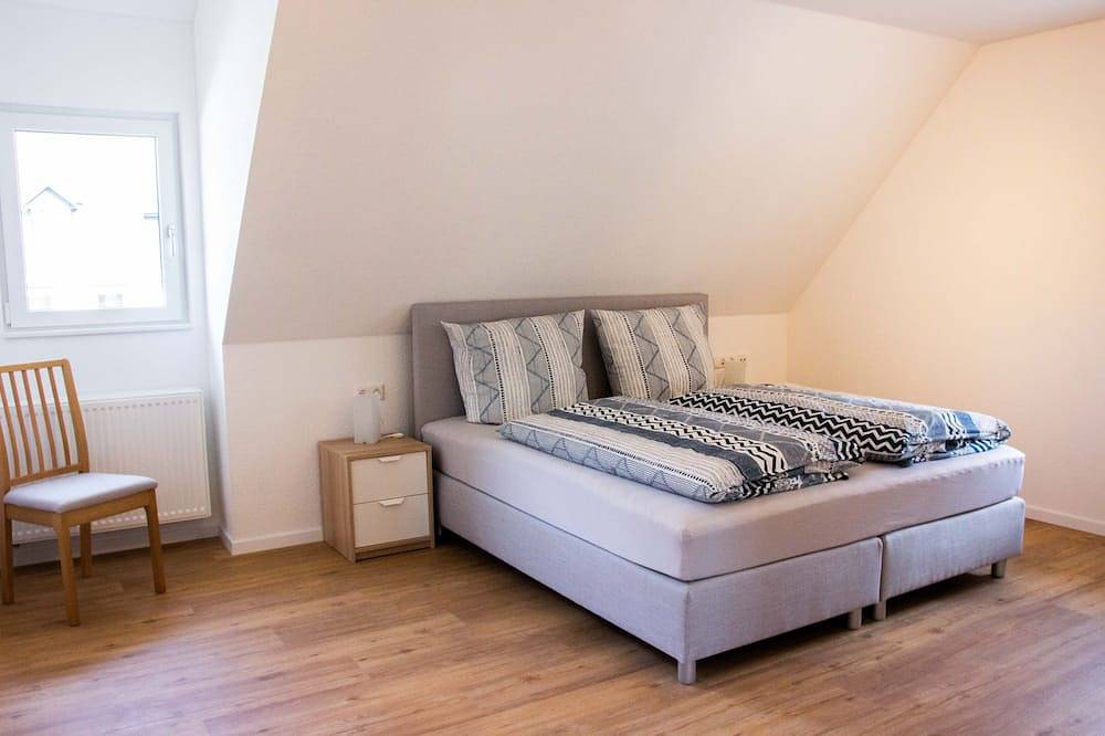 Ganze Wohnung, Ferienwohnung mit großer Dachterrasse in Münstertal im Schwarzwald in Untermünstertal, Münstertal