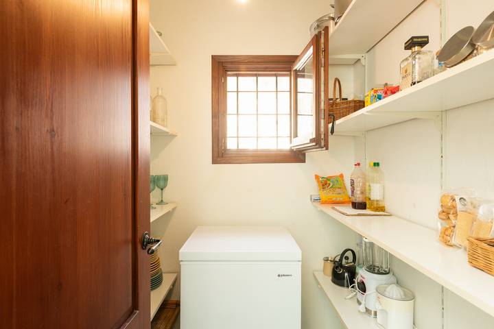 Location de vacances pour 12 personnes, avec terrasse et jardin à Sant Antoni de Portmany - 3