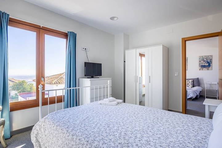 Sleeps 4 - view of Parador of Carmona - Casa Xanadu Carmona in Carmona, Province de Séville