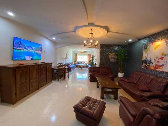 Gîte pour 5 personnes, avec terrasse et jacuzzi, adapté aux familles à Fès - 3