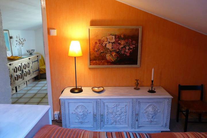 Gîte pour 2 personnes, avec jardin et terrasse, animaux acceptés à Reynès - 3